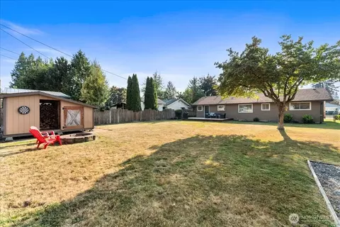 Exterior - 1163 Garfield St, Enumclaw, WA 98022 photo 8 of 10