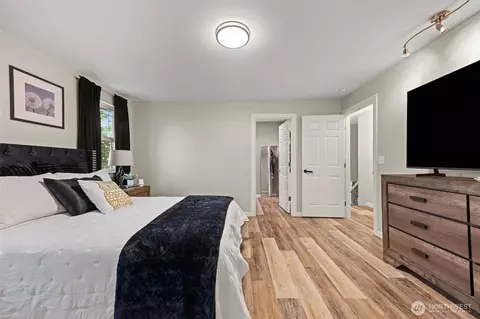 Bedroom - 20215 189th Avenue Ct E, Orting, WA 98360 photo 2 of 3