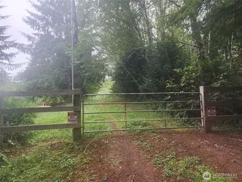 61 Valentine Gardens Ln, Montesano, WA 98563