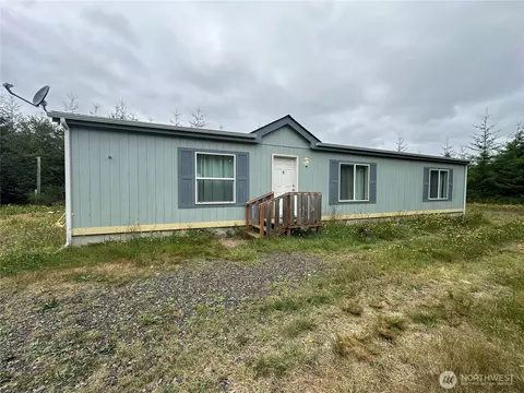 46 Copalis Beach Rd, Copalis Beach, WA 98535
