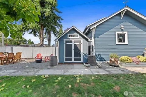 Exterior - 1138 Pioneer St, Enumclaw, WA 98022 photo 10 of 13