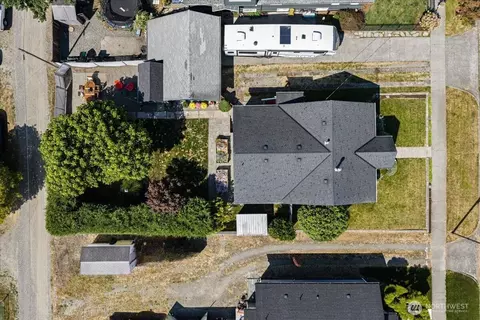 View/Area - 1138 Pioneer St, Enumclaw, WA 98022 photo 1 of 3