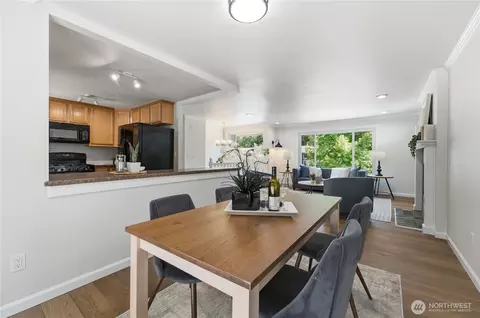 Dining - 20710 11th Dr SE, Bothell, WA 98012 photo 2 of 3