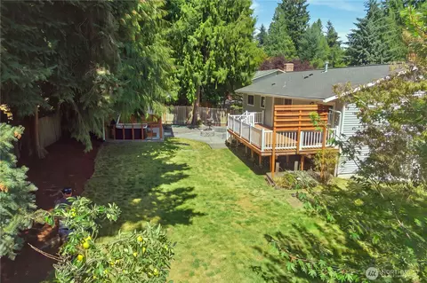 Exterior - 20710 11th Dr SE, Bothell, WA 98012 photo 9 of 9