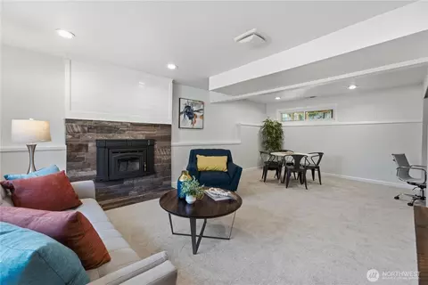 Living - 20710 11th Dr SE, Bothell, WA 98012 photo 3 of 3