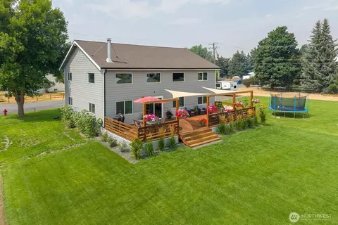 205 NE Spokane St, Wilbur, WA 99185