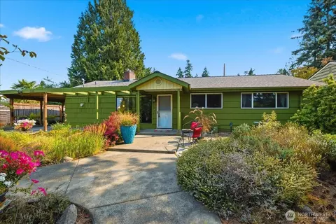 2145 N 146th St, Shoreline, WA 98133