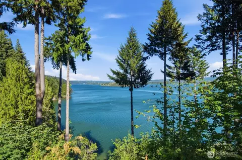 1650 E State Route 4, Cathlamet, WA 98612