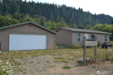 209 Waterloo Rd, Glenoma, WA 98336