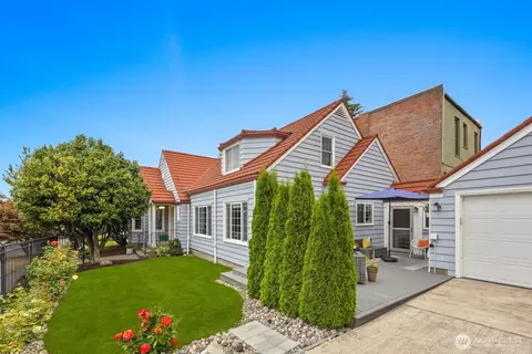 324 N Yakima Ave, Tacoma, WA 98403