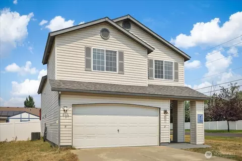 735 E Tara Lee Ave, Medical Lake, WA 99022
