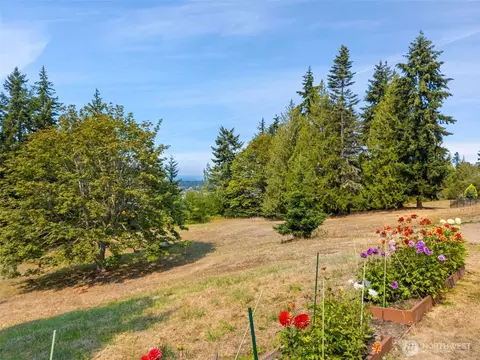 Exterior - 682 Fox Hollow Rd, Sequim, WA 98382 photo 9 of 10