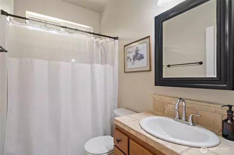 Bath - 682 Fox Hollow Rd, Sequim, WA 98382 photo 5 of 5