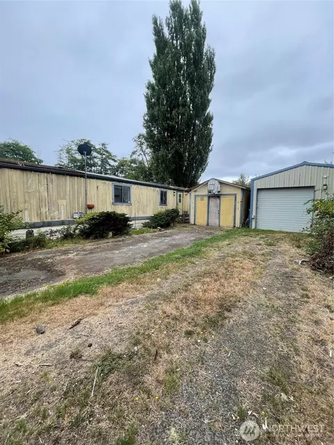 7104 Ortelius Dr, Ilwaco, WA 98624