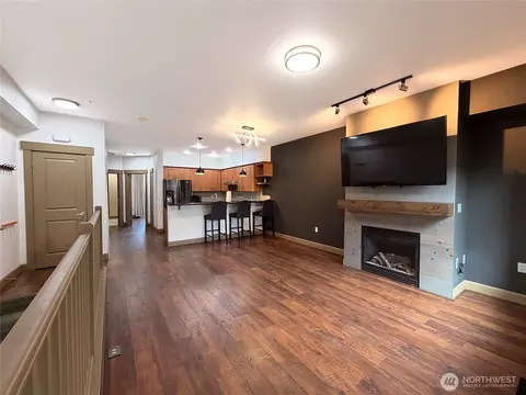 Living - 2115 201st Pl SE #D5, Bothell, WA 98012 photo 2 of 3