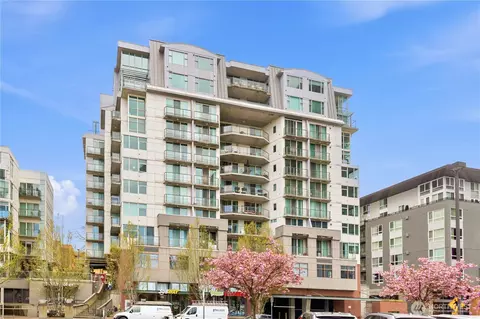 1100 106th Ave NE #704, Bellevue, WA 98004