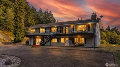 231 Ring Rd, Kalama, WA 98625