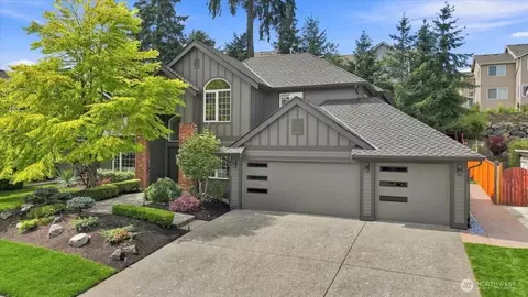 7525 120th Pl SE, Newcastle, WA 98056