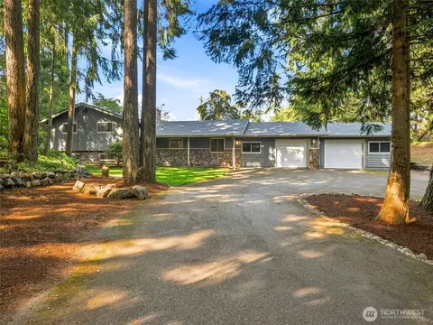 8925 Timber Loop SE, Olympia, WA 98513