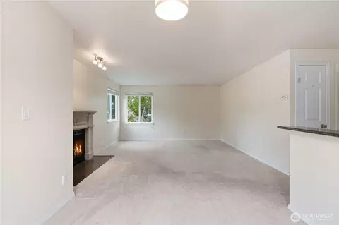 Living - 20322 Bothell Everett Hwy #E301, Bothell, WA 98012 photo 4 of 7