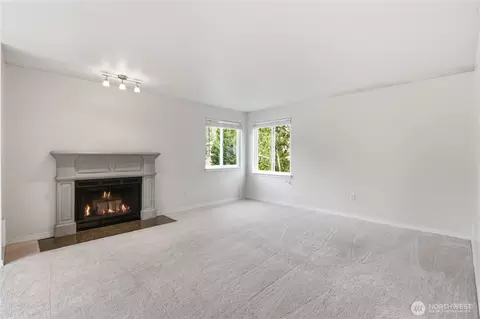 Living - 20322 Bothell Everett Hwy #E301, Bothell, WA 98012 photo 5 of 7