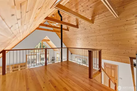 Entry Way - 9 Deer Run Loop Rd, Winthrop, WA 98862 photo 2 of 2