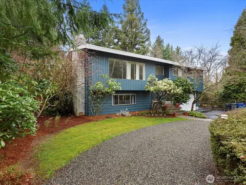 16445 Ambaum Blvd S, Burien, WA 98148