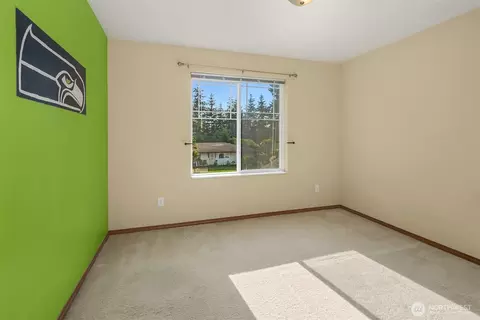 Bedroom - 8313 Upper Ridge Rd SE #2, Everett, WA 98203 photo 4 of 6