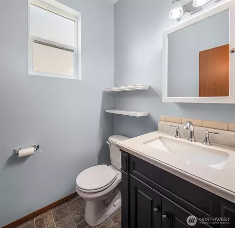 Bath - 8313 Upper Ridge Rd SE #2, Everett, WA 98203 photo 1 of 4