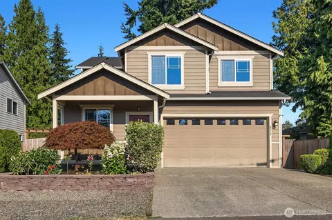 Exterior - 8313 Upper Ridge Rd SE #2, Everett, WA 98203 photo 2 of 7