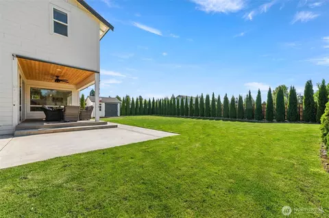 Exterior - 2690 Wyrick Ct, Enumclaw, WA 98022 photo 4 of 7