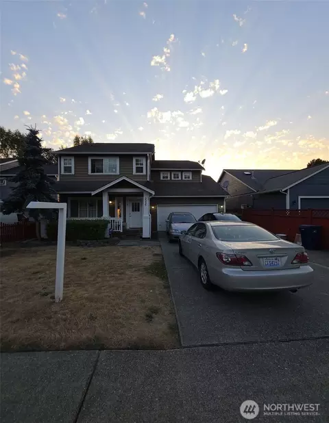 2225 E Meadow Blvd, Mount Vernon, WA 98273