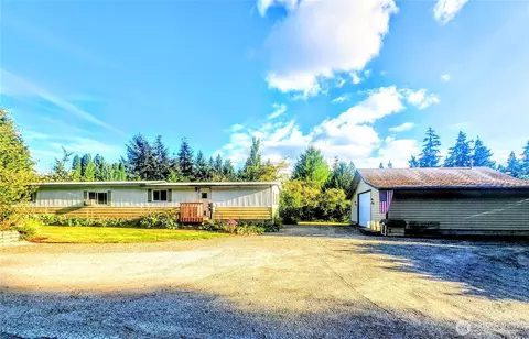 5918 256th St E, Graham, WA 98338