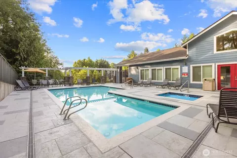 Exterior - 3905 243rd Pl SE #M102, Bothell, WA 98021 photo 9 of 11