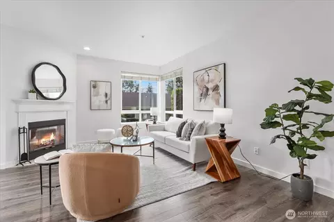 Living - 3905 243rd Pl SE #M102, Bothell, WA 98021 photo 1 of 4