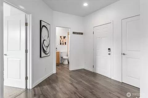 Entry Way - 3905 243rd Pl SE #M102, Bothell, WA 98021 photo 2 of 2