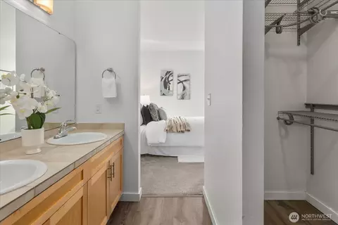 Bath - 3905 243rd Pl SE #M102, Bothell, WA 98021 photo 1 of 3
