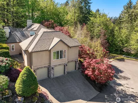 17247 SE 54th Pl, Bellevue, WA 98006