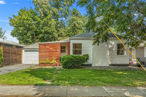 938 Washington St, Wenatchee, WA 98801