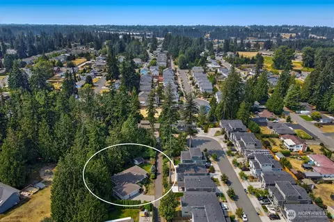 View/Area - 2926 94th St SE, Everett, WA 98208 photo 3 of 5