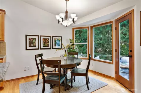 Dining - 2926 94th St SE, Everett, WA 98208 photo 1 of 1