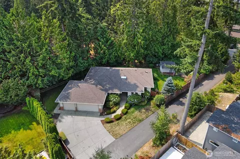 View/Area - 2926 94th St SE, Everett, WA 98208 photo 2 of 5