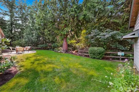 Exterior - 2926 94th St SE, Everett, WA 98208 photo 5 of 8