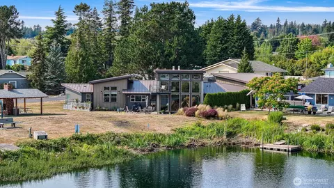 5493 Salish Rd, Blaine, WA 98230