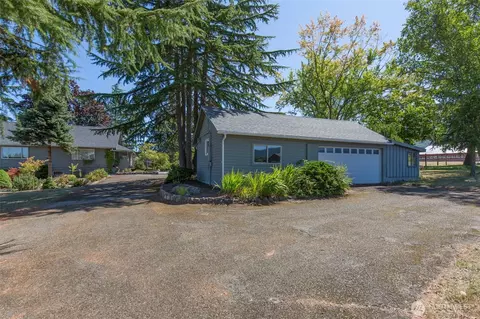 Exterior - 31 Mcfarland Dr, Sequim, WA 98382 photo 5 of 8