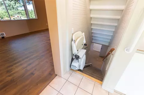 Entry Way - 31 Mcfarland Dr, Sequim, WA 98382 photo 1 of 4
