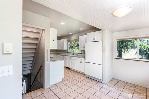 Kitchen - 31 Mcfarland Dr, Sequim, WA 98382 photo 1 of 3