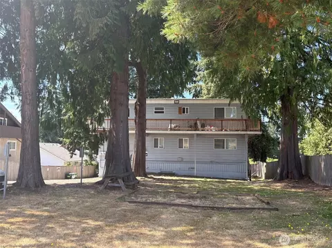 17816 44th Ave W, Lynnwood, WA 98037