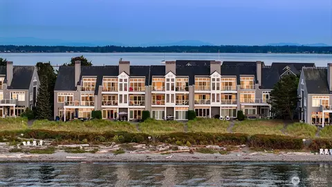 9499 Semiahmoo Pkwy #B-8, Blaine, WA 98230