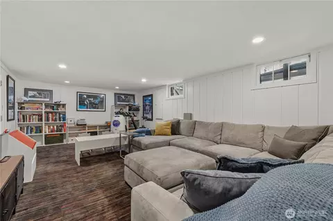 Other - 1108 Harvard Ave E, Seattle, WA 98102 photo 8 of 11